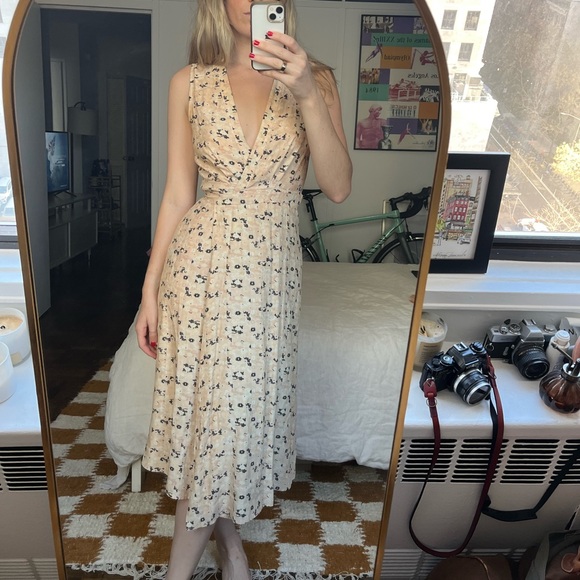 VEDA wrap dress - Picture 1 of 3